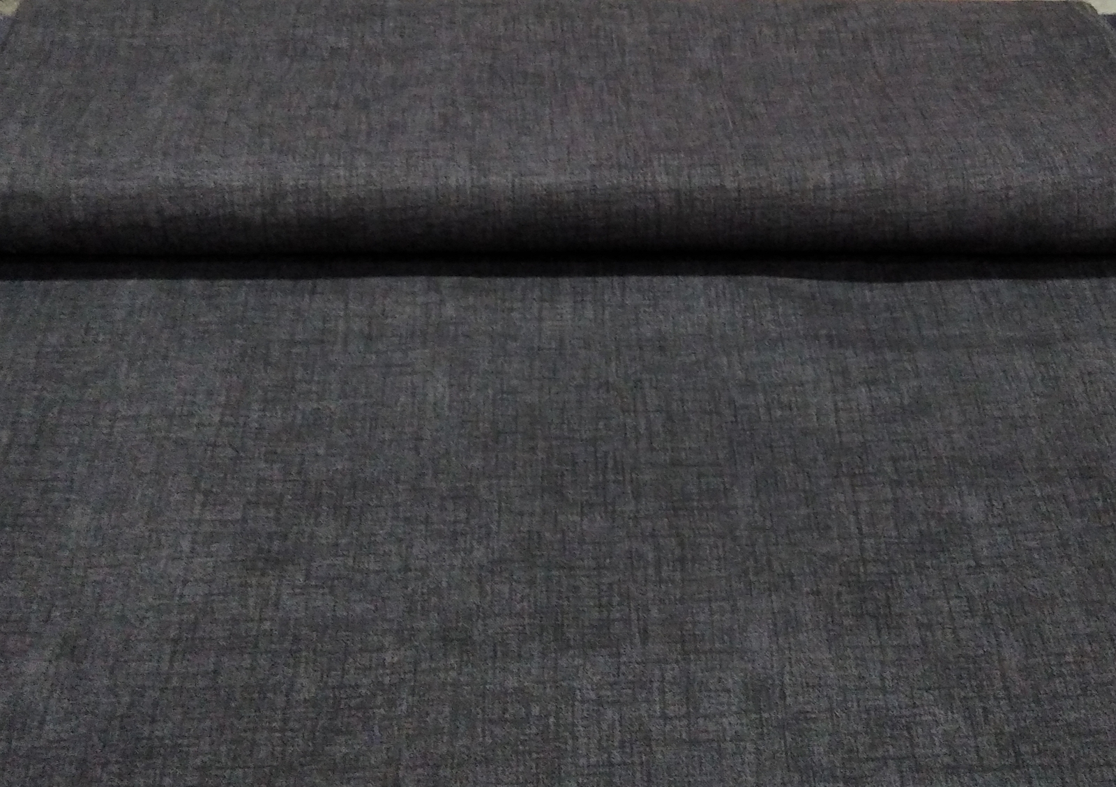 Sötétszürke színű lakástextil