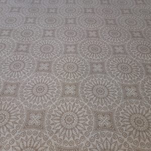 Bézs mandala mintás pamut-poliészter vászon