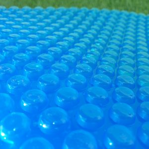 Szolár medence takaró fólia vastag: 400 mikron