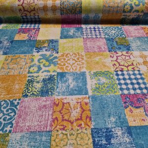 Színes kockás letörölhető textil terítő