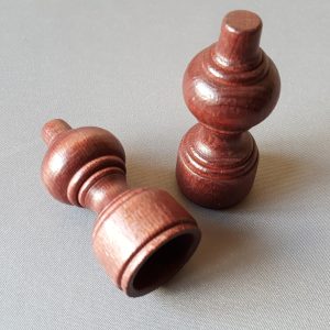 28mm FILIGRANO végzáró, mahagóni, 2 b/cs