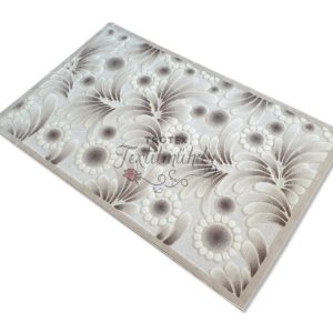 Virág mintás bézs színű szőnyeg